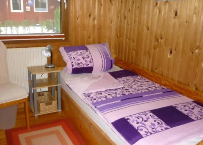 Ferienhaus 4 Personen Mit 3 Schlafzimmern In *